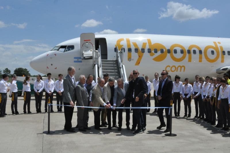 ¿Se demora el inicio de las operaciones de Flybondi?