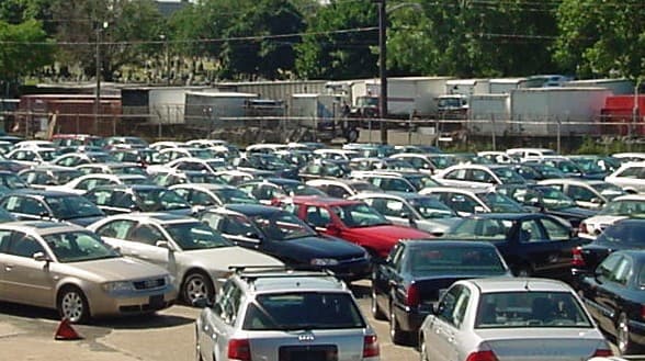 En enero, varias empresas rematarán online sus flotas de vehículos y camiones