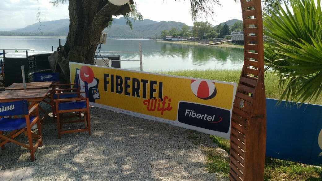 Fibertel sale a ofrecer wi-fi gratis a orillas del San Roque