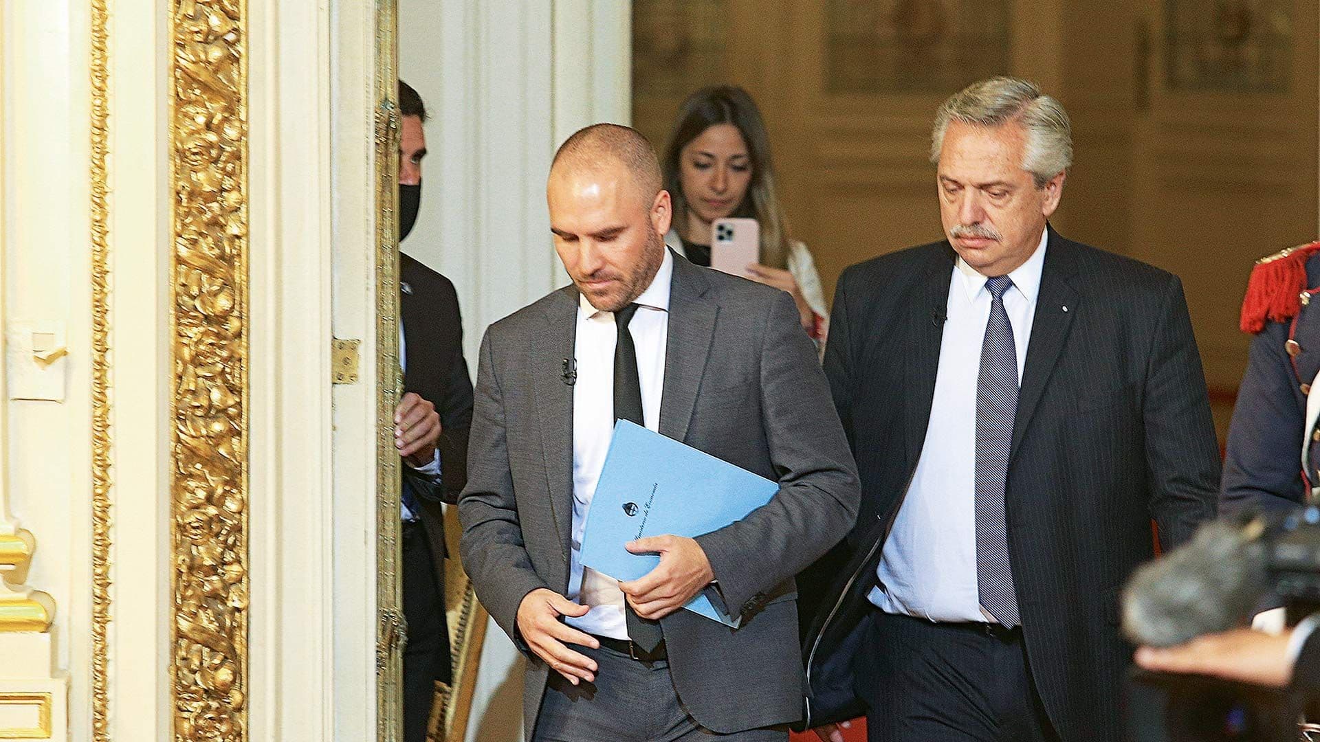 Para la city local el riesgo de ´reperfilamiento´ de instrumentos en pesos es alto