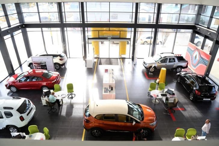 Marzo tuvo 16 días para las concesionarias y las ventas cayeron 60%