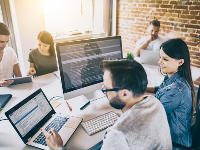 Atenti: Globant y la UBP lanzan una diplomatura en Testing de Software (arranca en mayo)