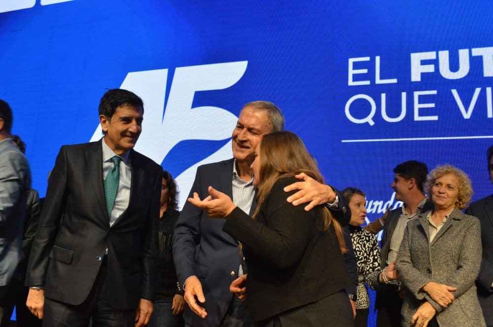 ¿Llaryora o Juez?: los empresarios  ya empiezan a extrañar a Schiaretti