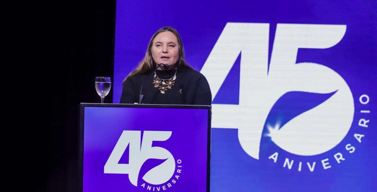 Pía Astori: «estamos todos cansados, andar sin rumbo agota y fastidia»