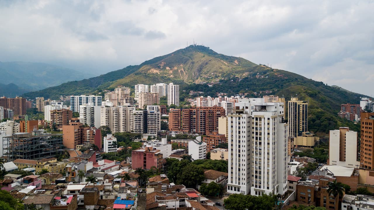 Invest Pacific quiere “tentar” a tecnológicas de Córdoba para radicarse en Colombia