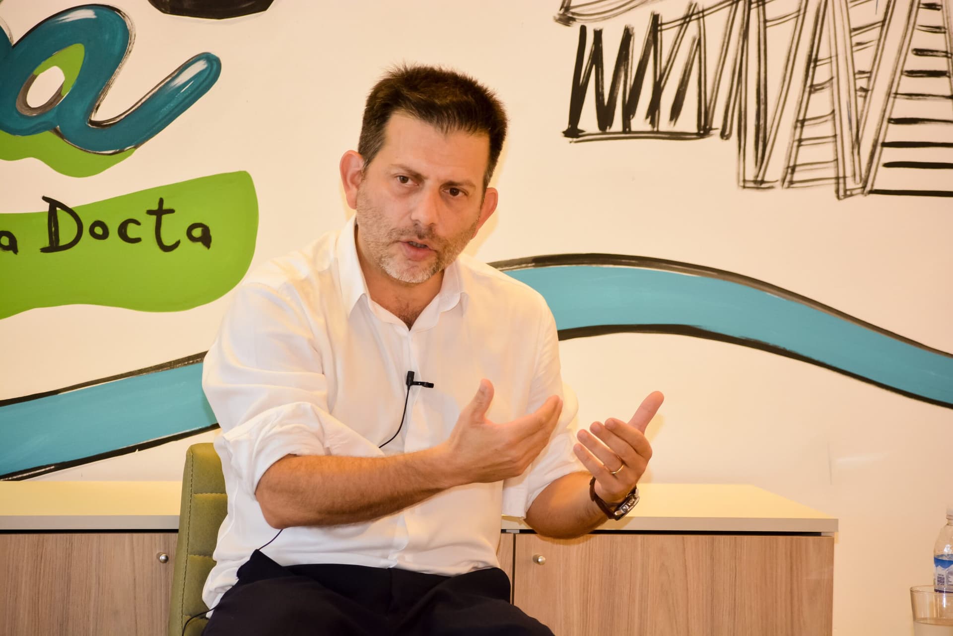 Cómo se mueve el tablero político, en medio de la incertidumbre económica