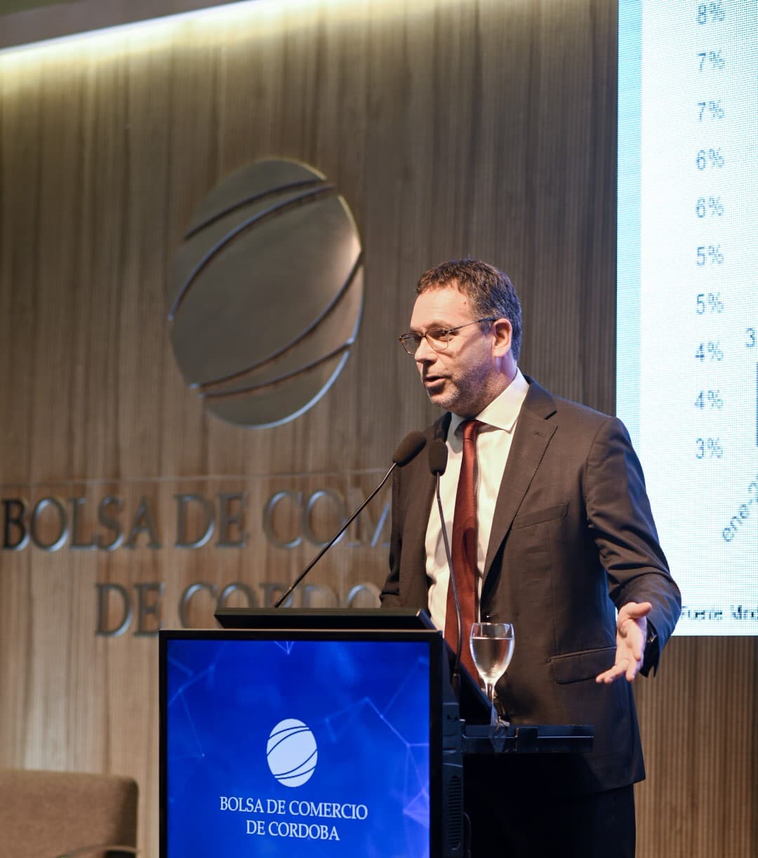 Sandleris en la Bolsa: “por primera vez en muchos años no hay un escenario de catástrofe”