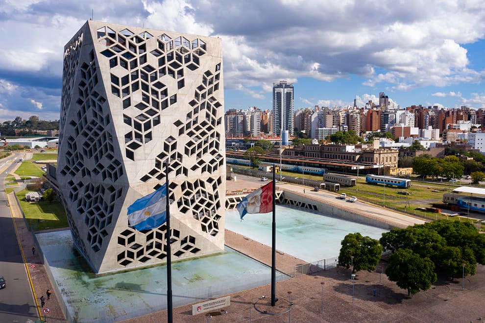 La recaudación provincial cayó un 3% en abril