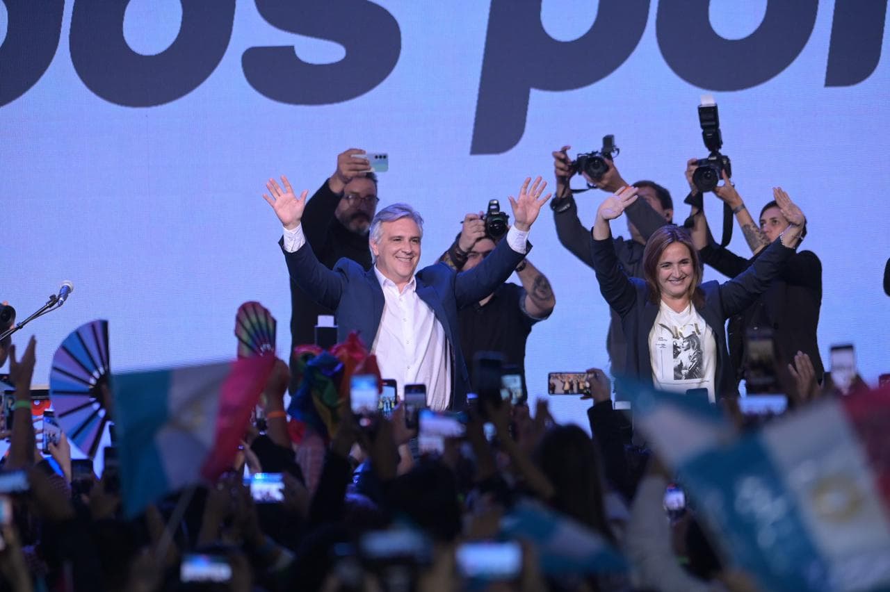 Las claves del ajustado triunfo de Llaryora