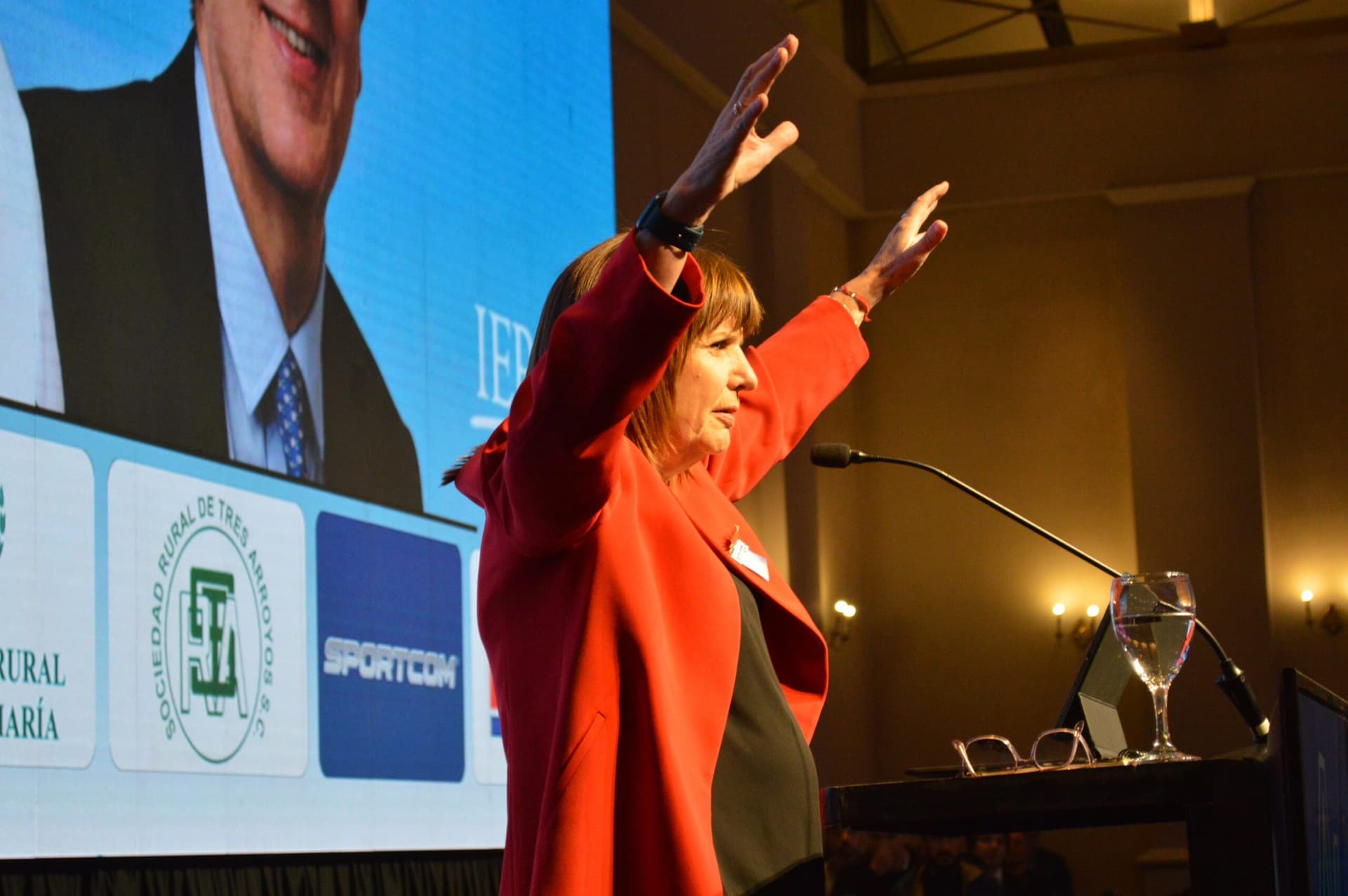 Bullrich: «no nos asusta hacer los cambios profundos que hay que hacer»