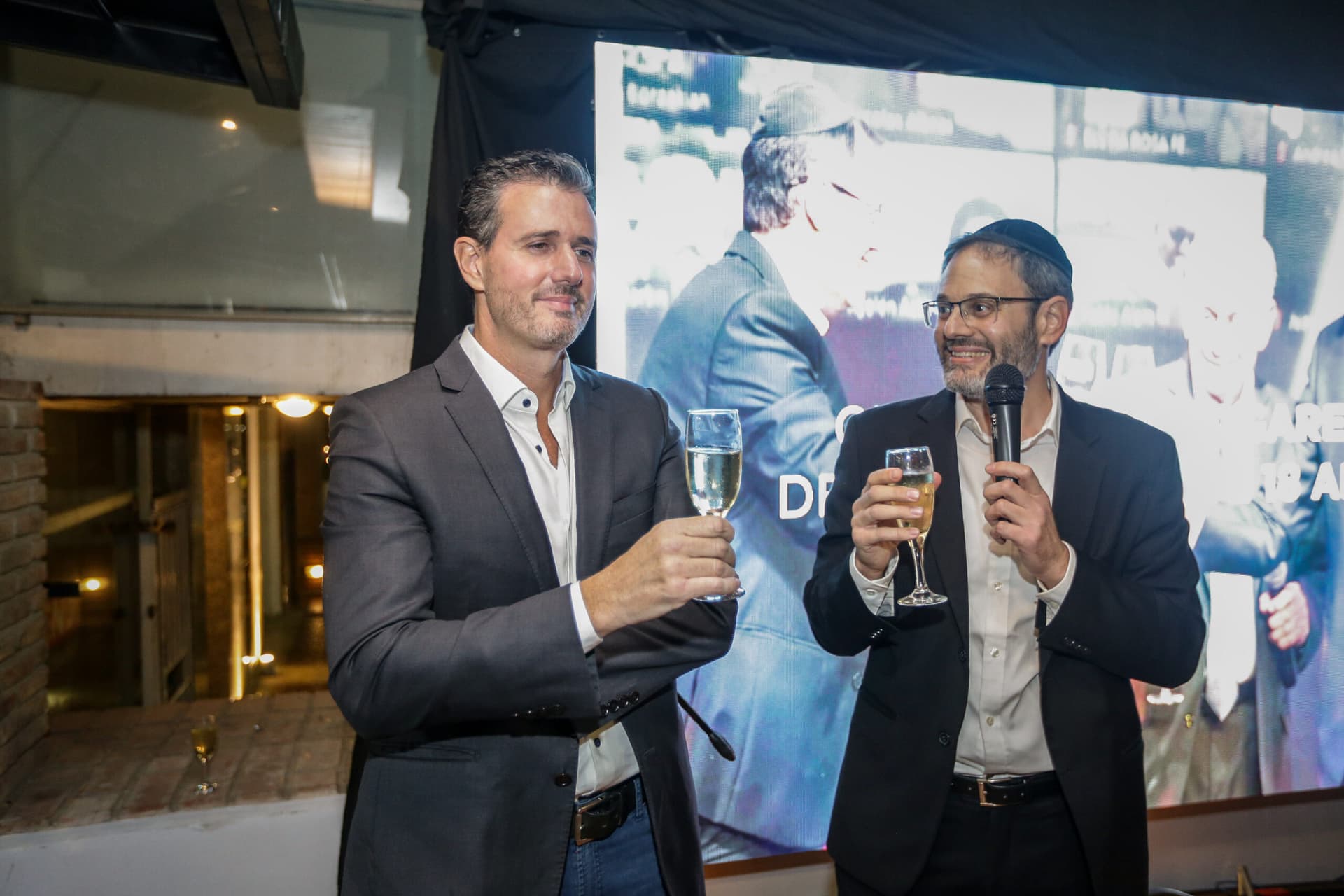 Elyon entregó el departamento número 1.000