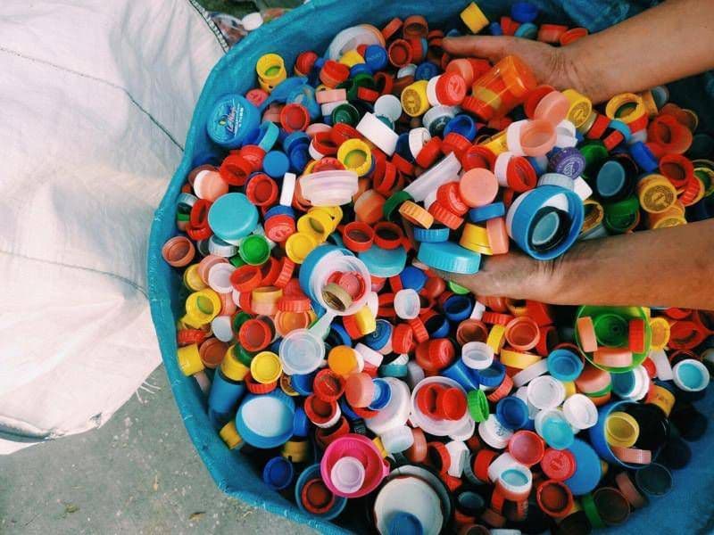 Maratón Solidaria de tapitas: Grupo Libertad suma 13 puntos de recolección