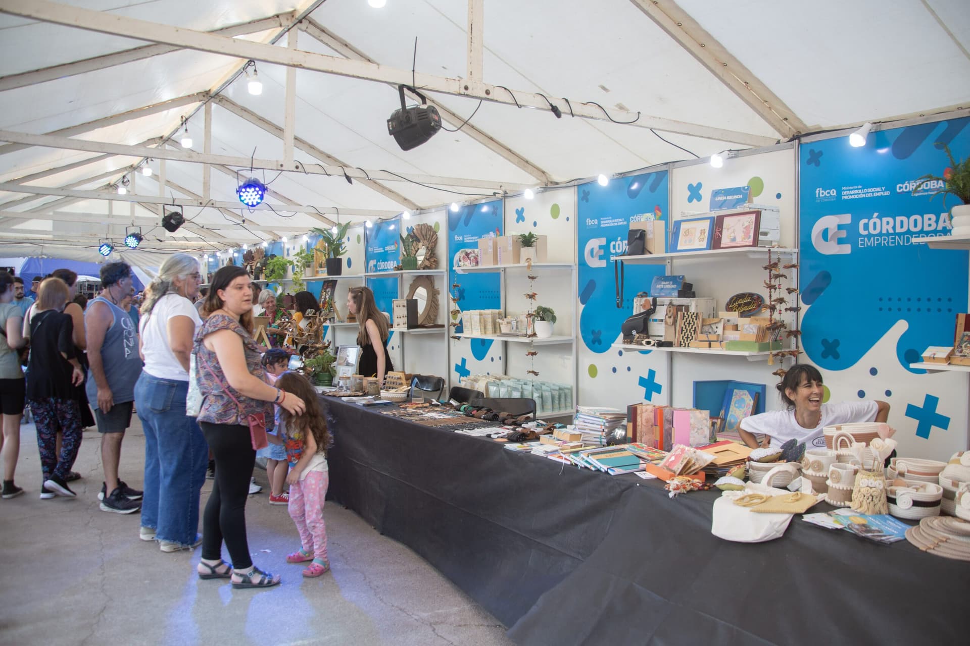 Provincia potencia espacios para emprendedores y su red de apoyo para mujeres en Cosquín