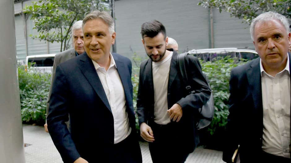 Política a Punto: el transporte y el incentivo docente ponen a Llaryora en el ojo de la tormenta