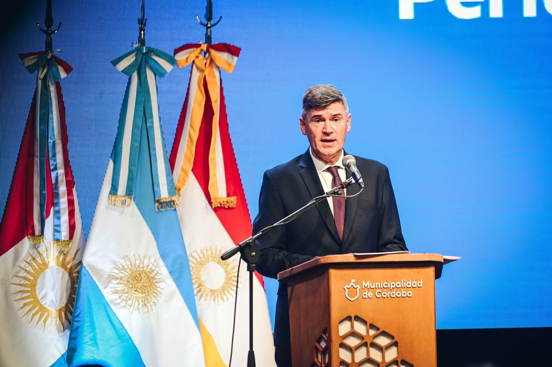 Passerini en la apertura de sesiones ordinarias: subsidios, obras públicas y palo a Nación