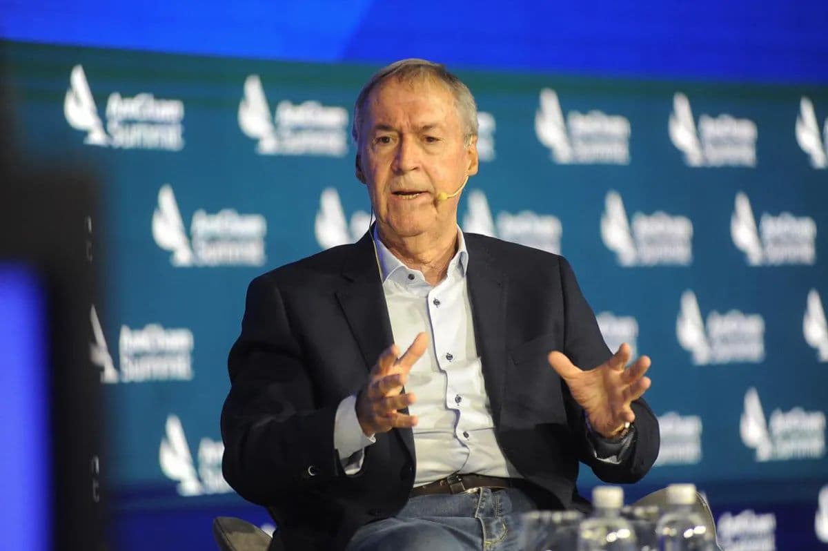 Schiaretti crea su propia «Fundación Mediterránea» para asfaltar su proyecto nacional