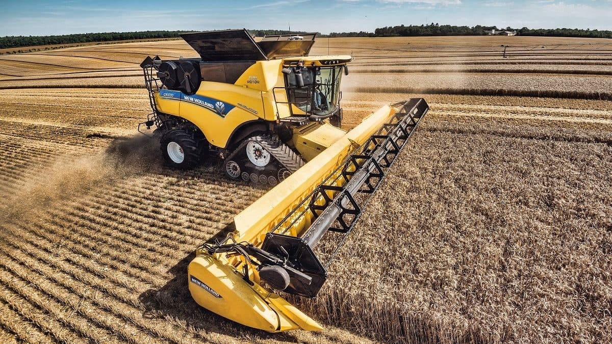 Maquinaria agrícola en alerta: advierten por la fuerte caída en las ventas