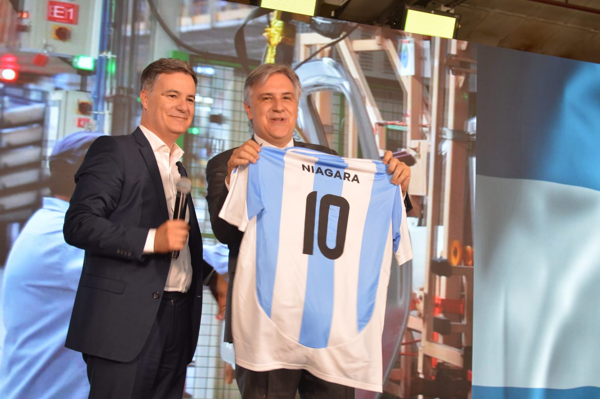 Los detalles del anuncio de Renault: nueva pick-up de producción exclusiva para Córdoba