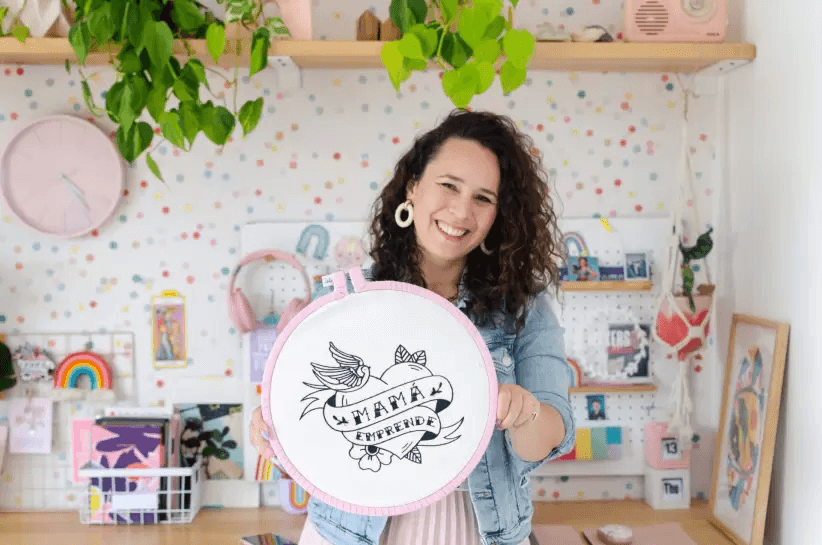 Mamá Emprende, la plataforma quiere transformar a las mujeres en líderes de negocios