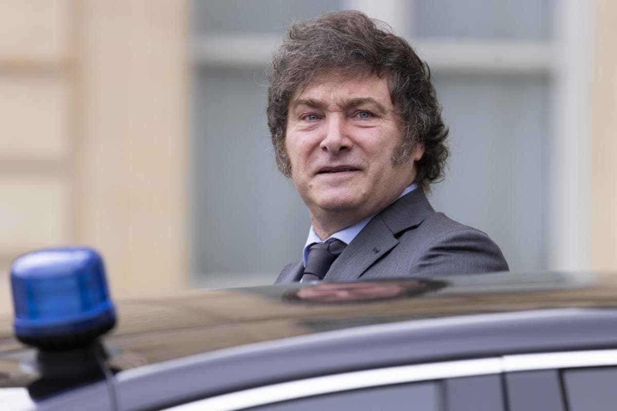 El costo del ajuste: según encuesta, crece el rechazo a Milei y se enfría su capital político