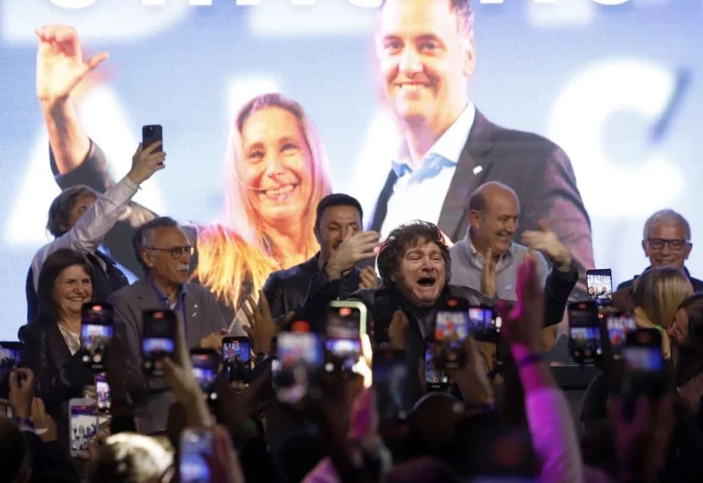 Rumbo a las elecciones de Buenos Aires y las legislativas, Milei le marcó la cancha al kirchnerismo y a Macri