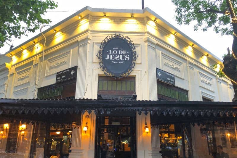 Lo de Jesús le pone sabor al invierno: los clásicos del delivery ahora también en el restaurante