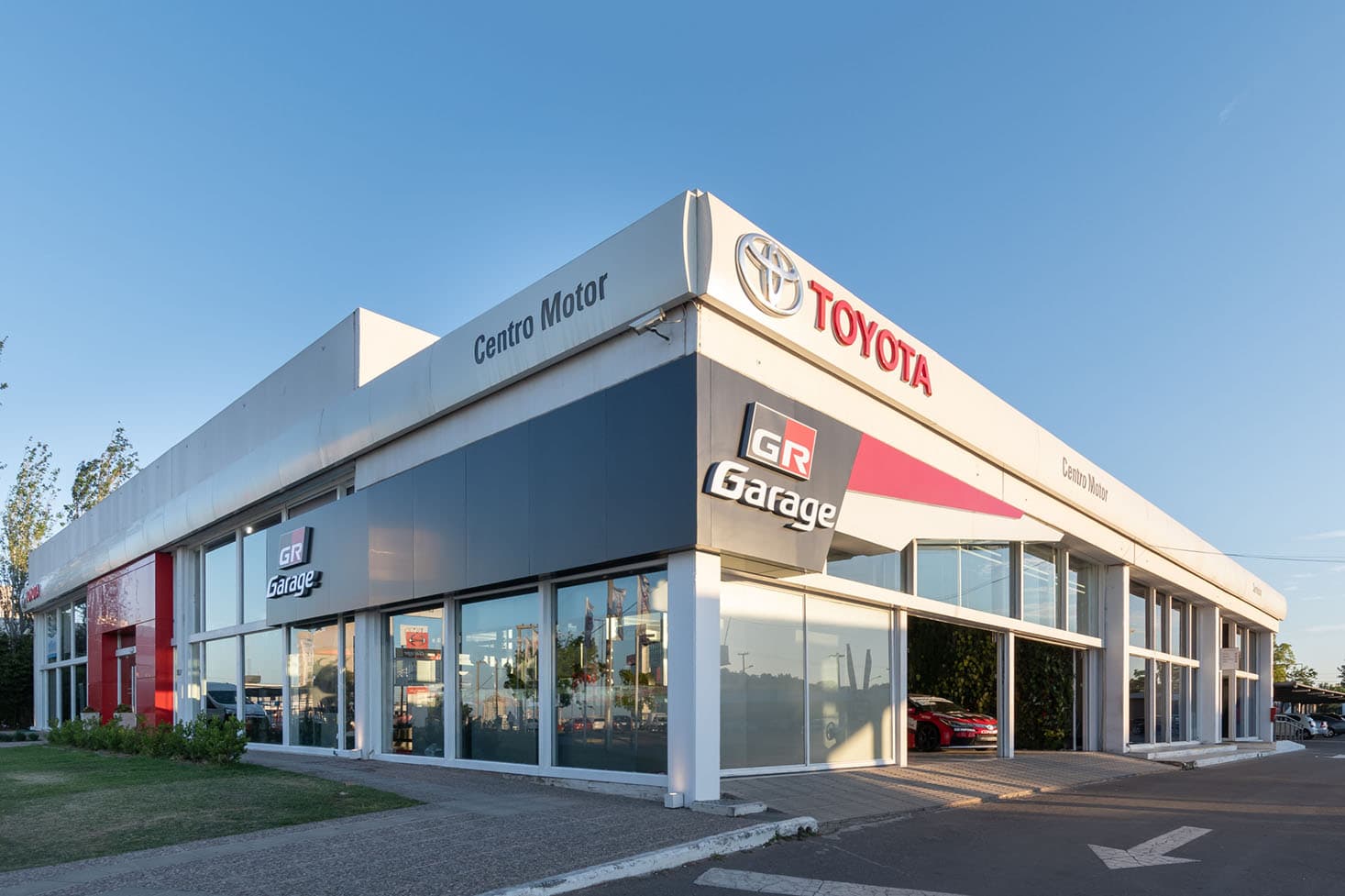 #Dossier: el nuevo pulso automotriz: financiamiento, híbridos y la visión de Centro Motor