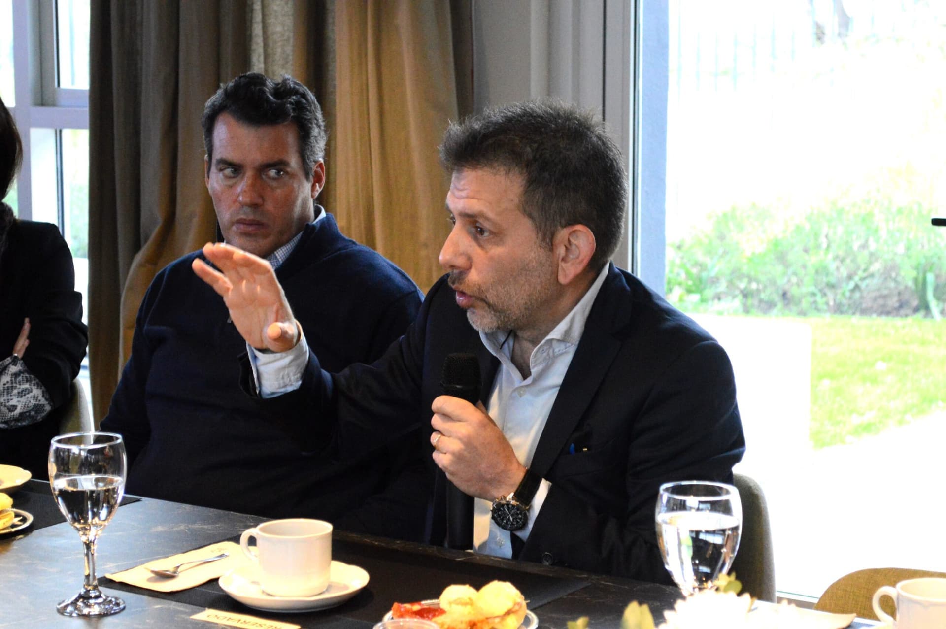 Micro en transición, consumo en alza y urgencia de reformas: radiografía de la economía argentina