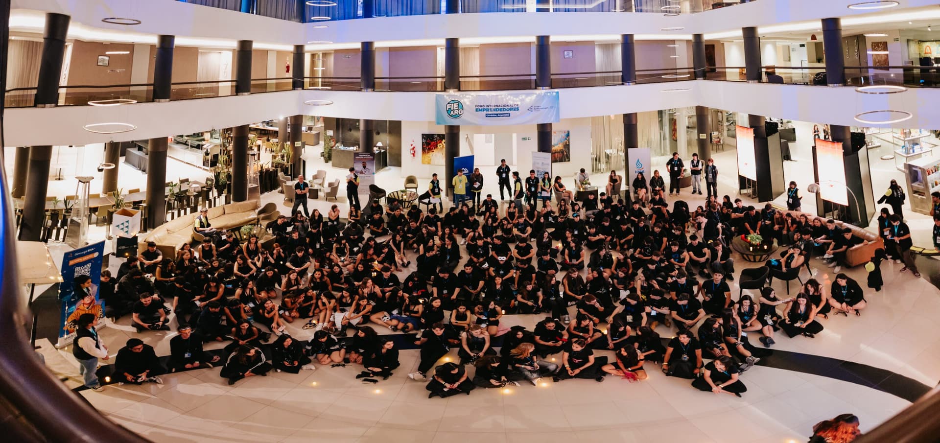 El FIE 2025 reunió a más de 300 jóvenes en Carlos Paz para transformar el futuro