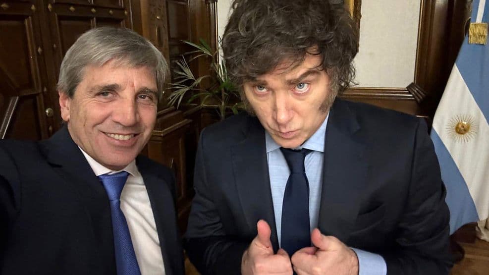 Renovar deuda, no devaluar: la receta de un economista para bajar el riesgo país