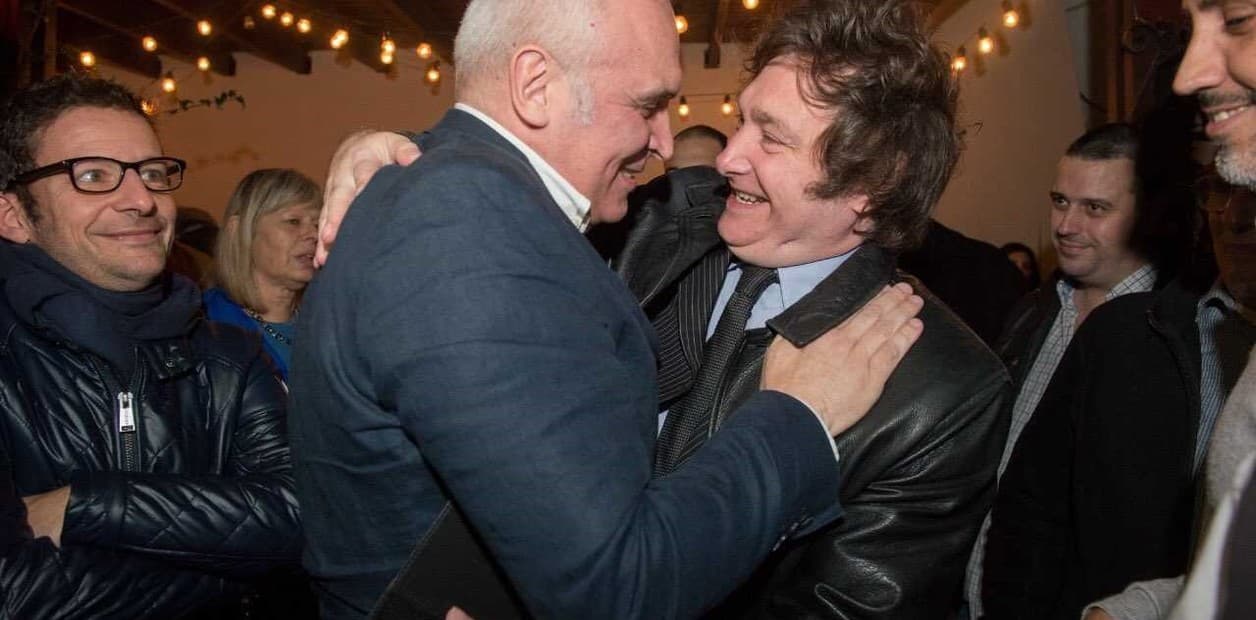 Tormenta libertaria: Milei cae en las encuestas y el caso Espert agrava la crisis interna