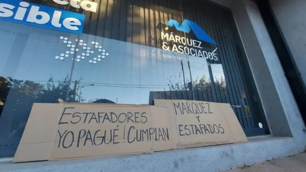 Remate millonario en Córdoba: subastan 21 lotes de materiales tras la quiebra de Márquez & Asociados
