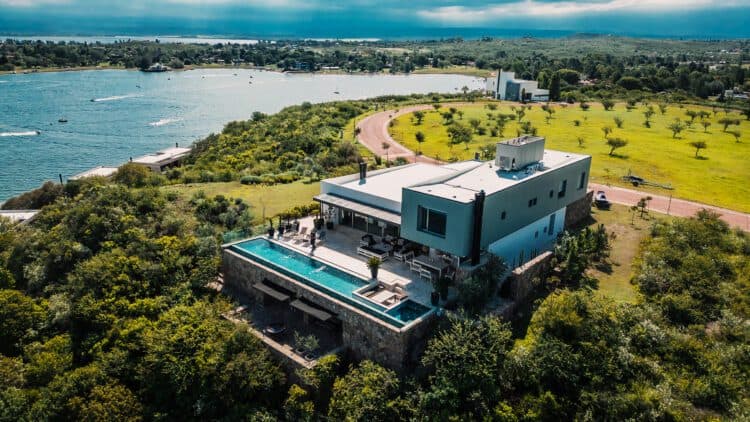 Punta Peñón, el desarrollo residencial de GNI que ofrece diseño, entorno natural y calidad constructiva