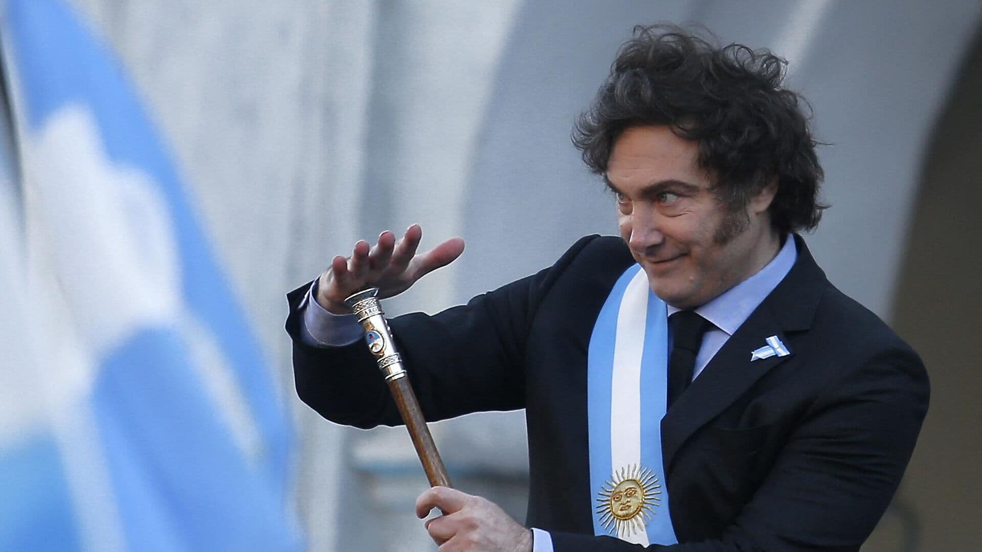 A seis meses de gestión, cómo está la imagen de Milei y cuánto tiempo más «bancan» los argentinos