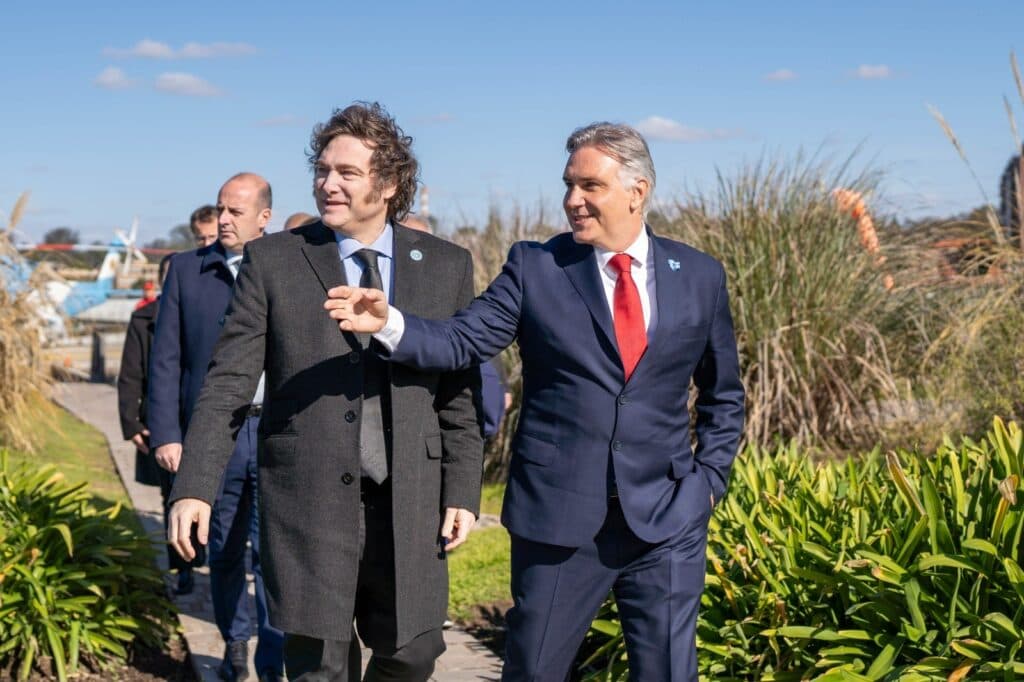 Milei llega a Córdoba para inaugurar la nueva sede la Bolsa de Comercio