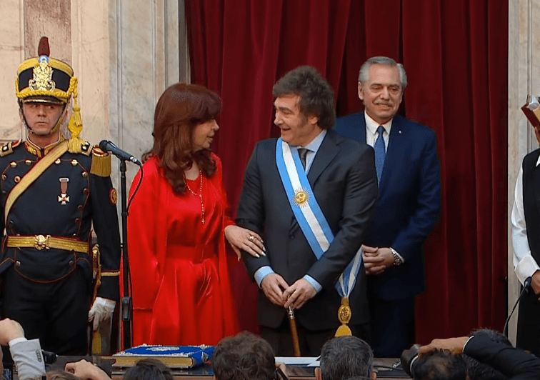 Encuesta: ¿quiénes son los políticos mejor y peor valorados por los argentinos?